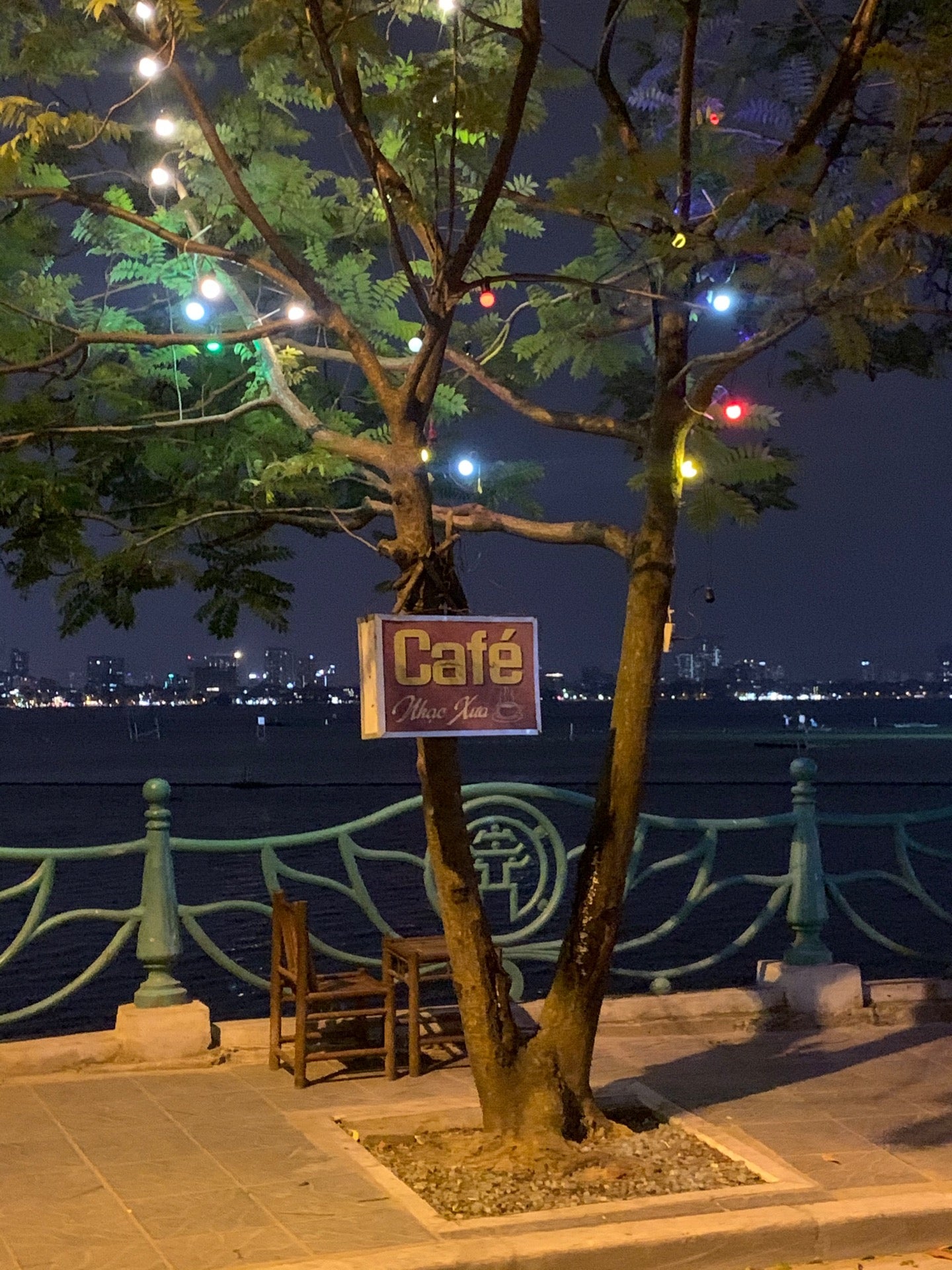 Cafe Nhạc Xưa 46 Yên Phụ