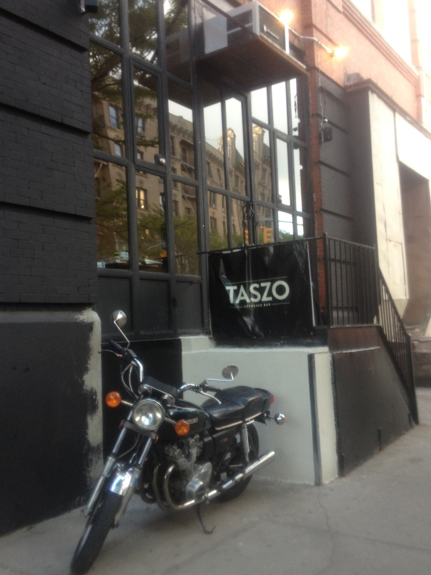 Taszo Espresso Bar