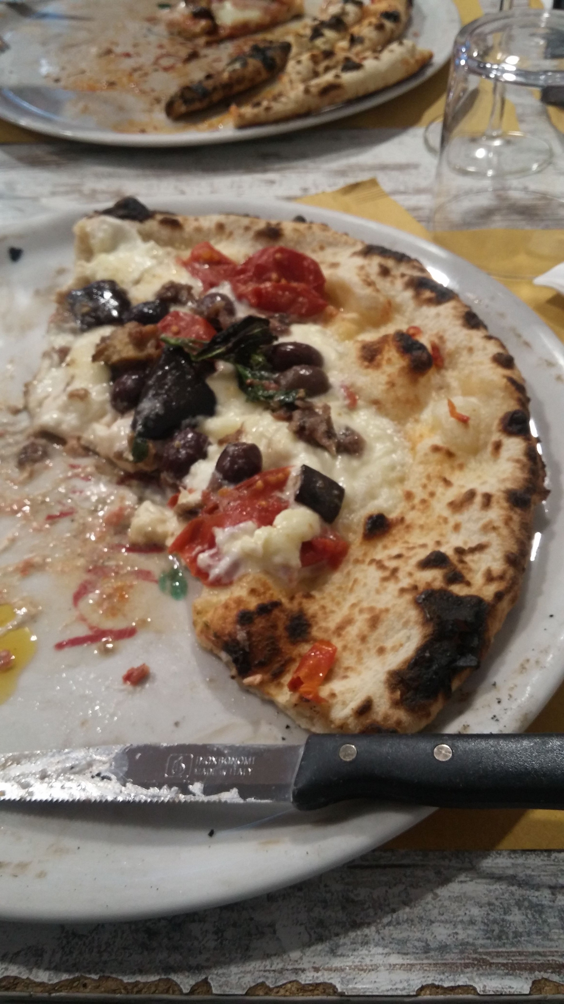 Da pecchia pizzeria e sfizi napoletani