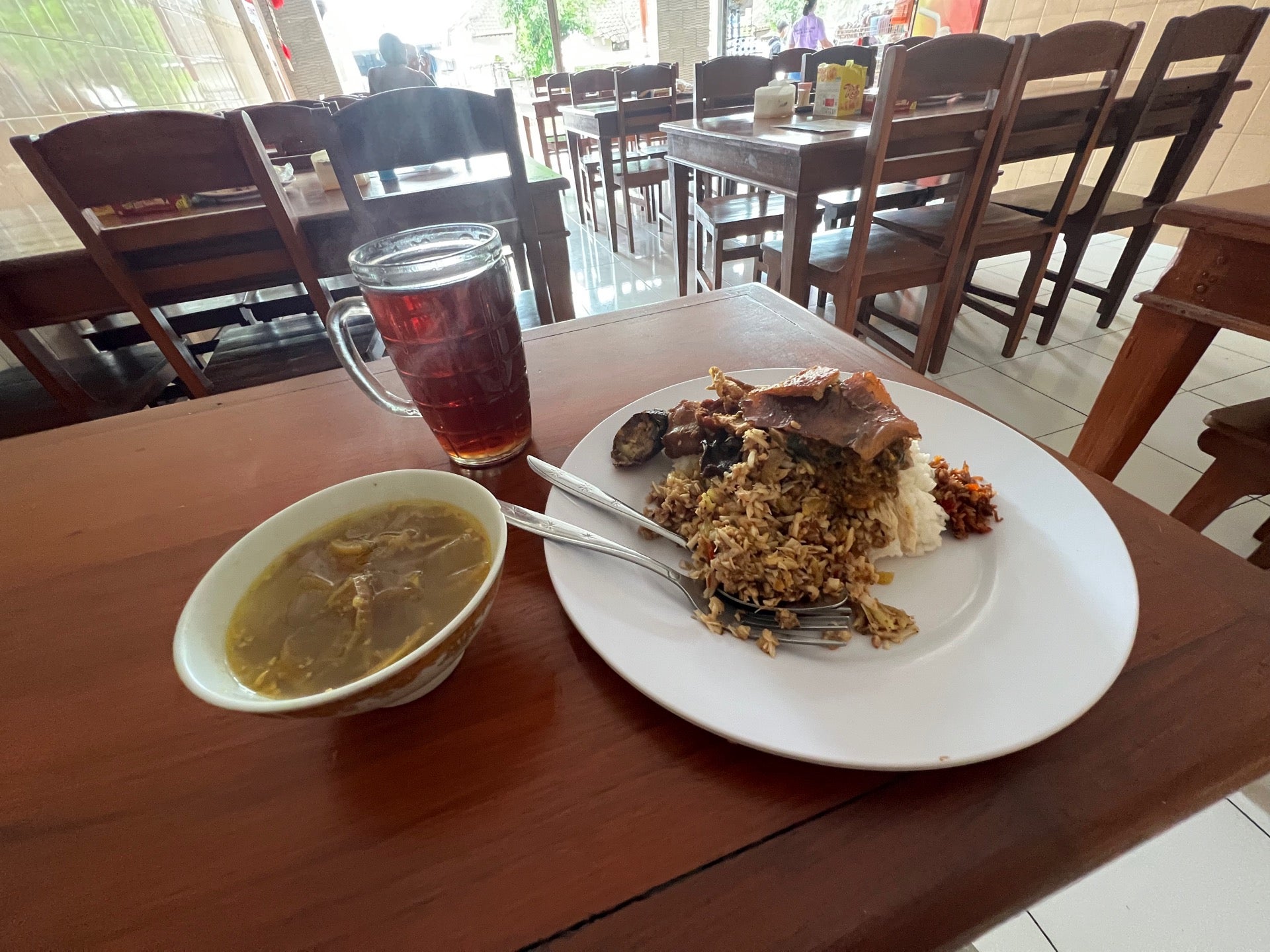 Warung Babi Guling Ibu Siring