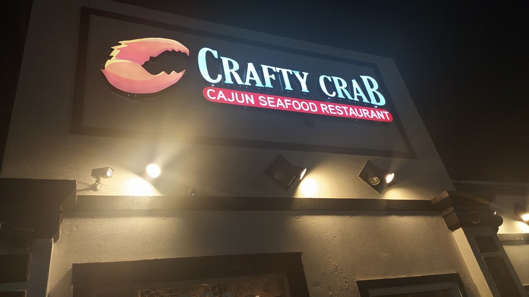 Crafty Crab