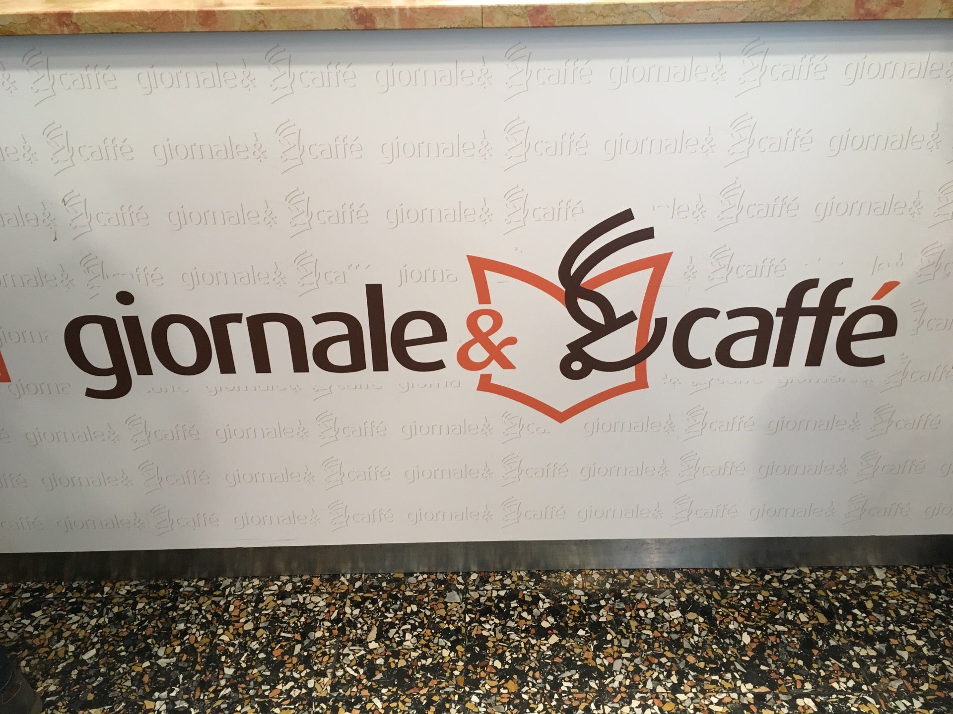 Giornale&Caffé Verona