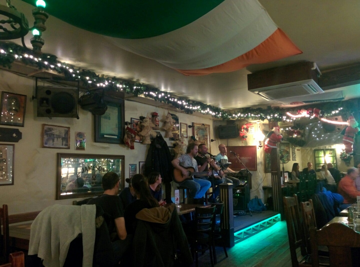 Dubliner Irish pub