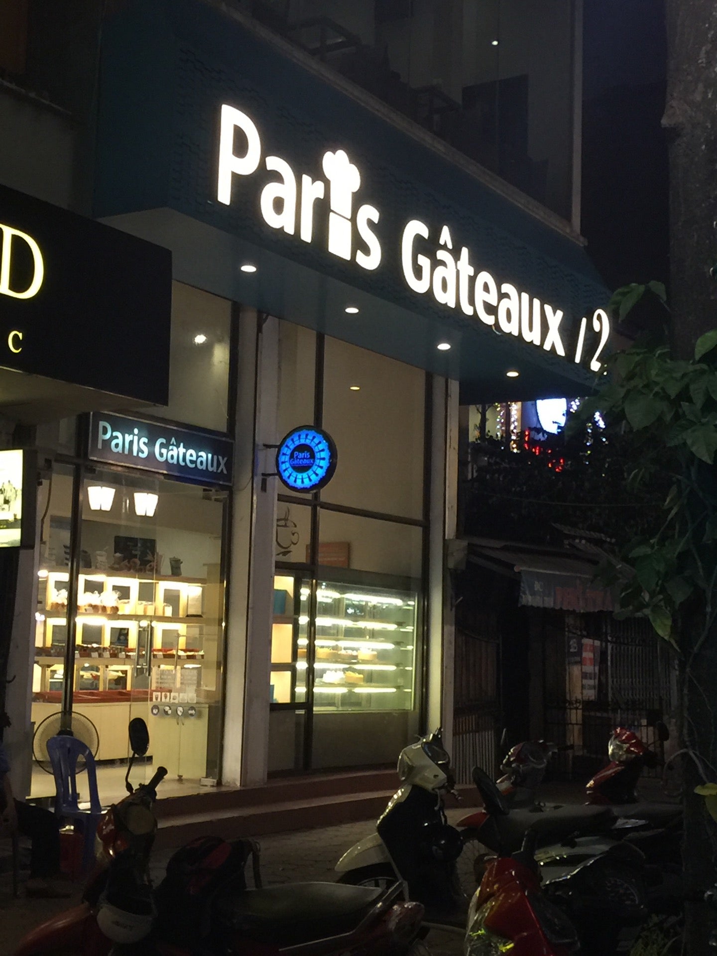 Paris Gâteaux - Hai Bà Trưng