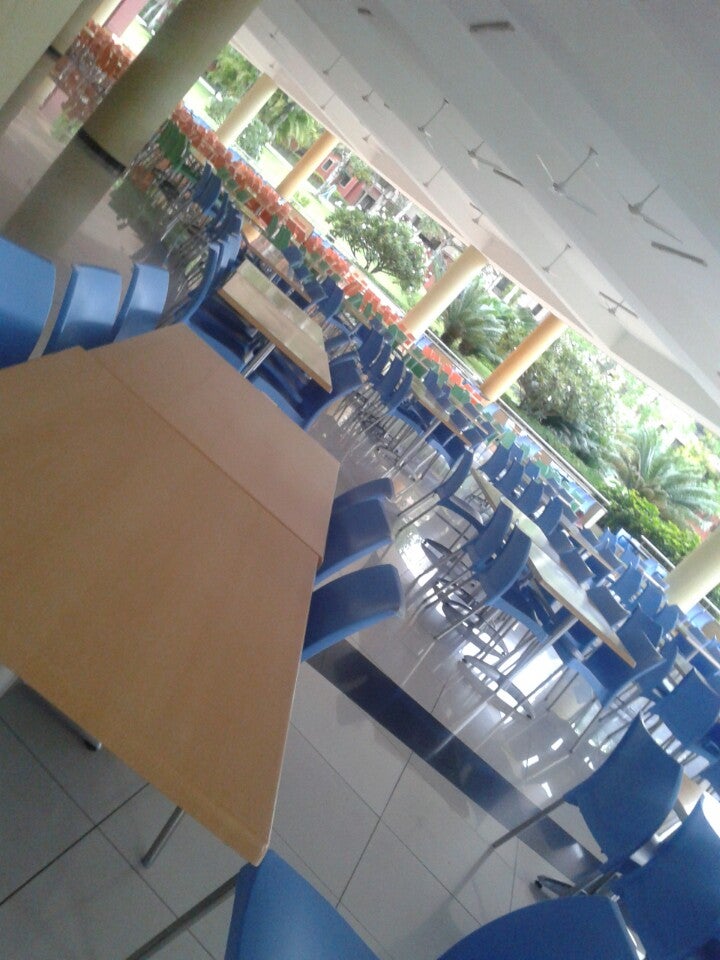Maitri Food Court
