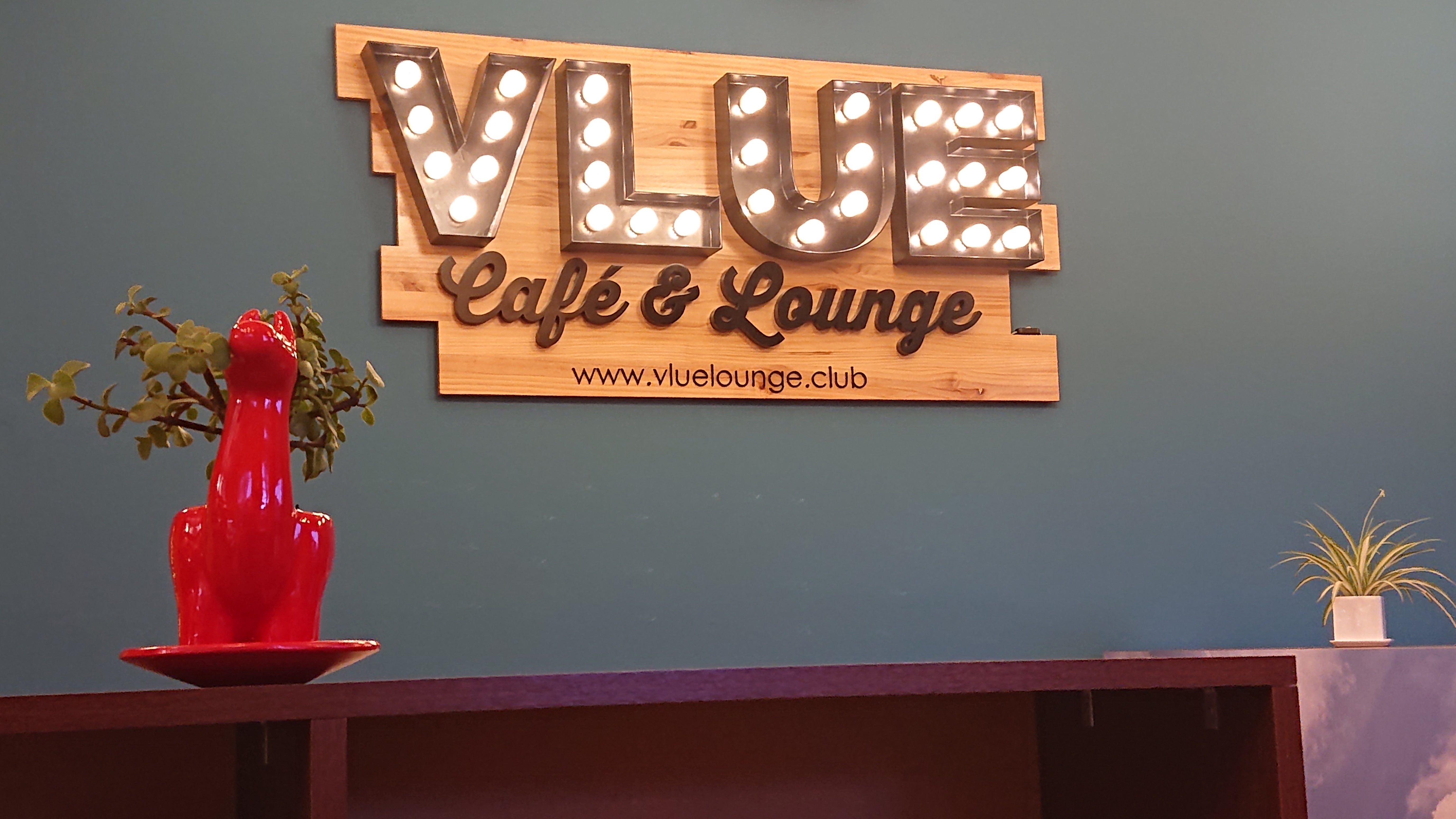 Vlue Café & Lounge