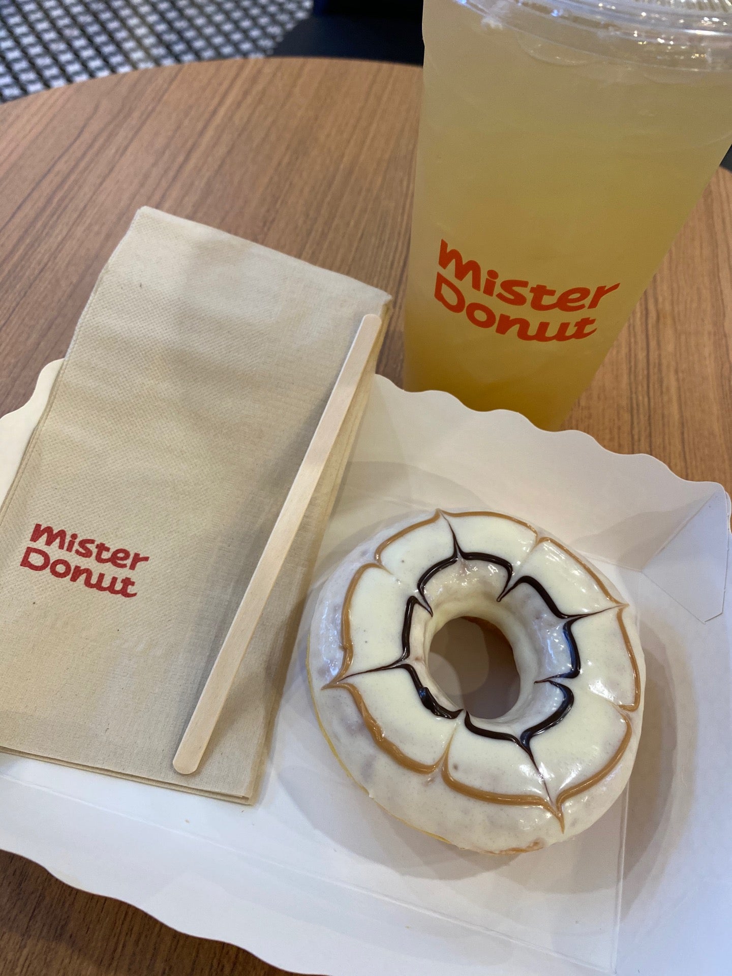 Mister Donut (มิสเตอร์ โดนัท)