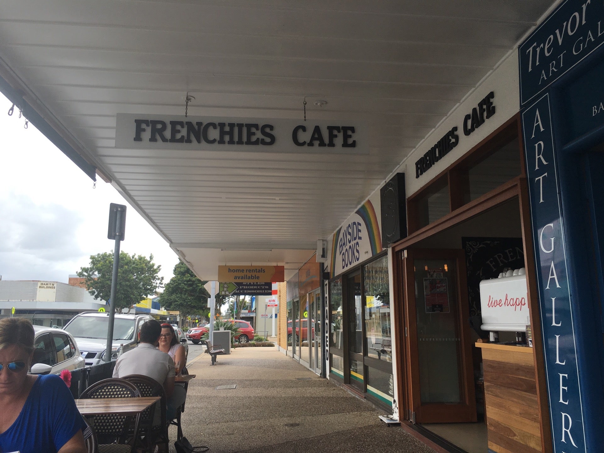 Frenchies Cafe