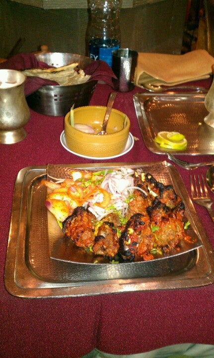 Zaranj Restaurant