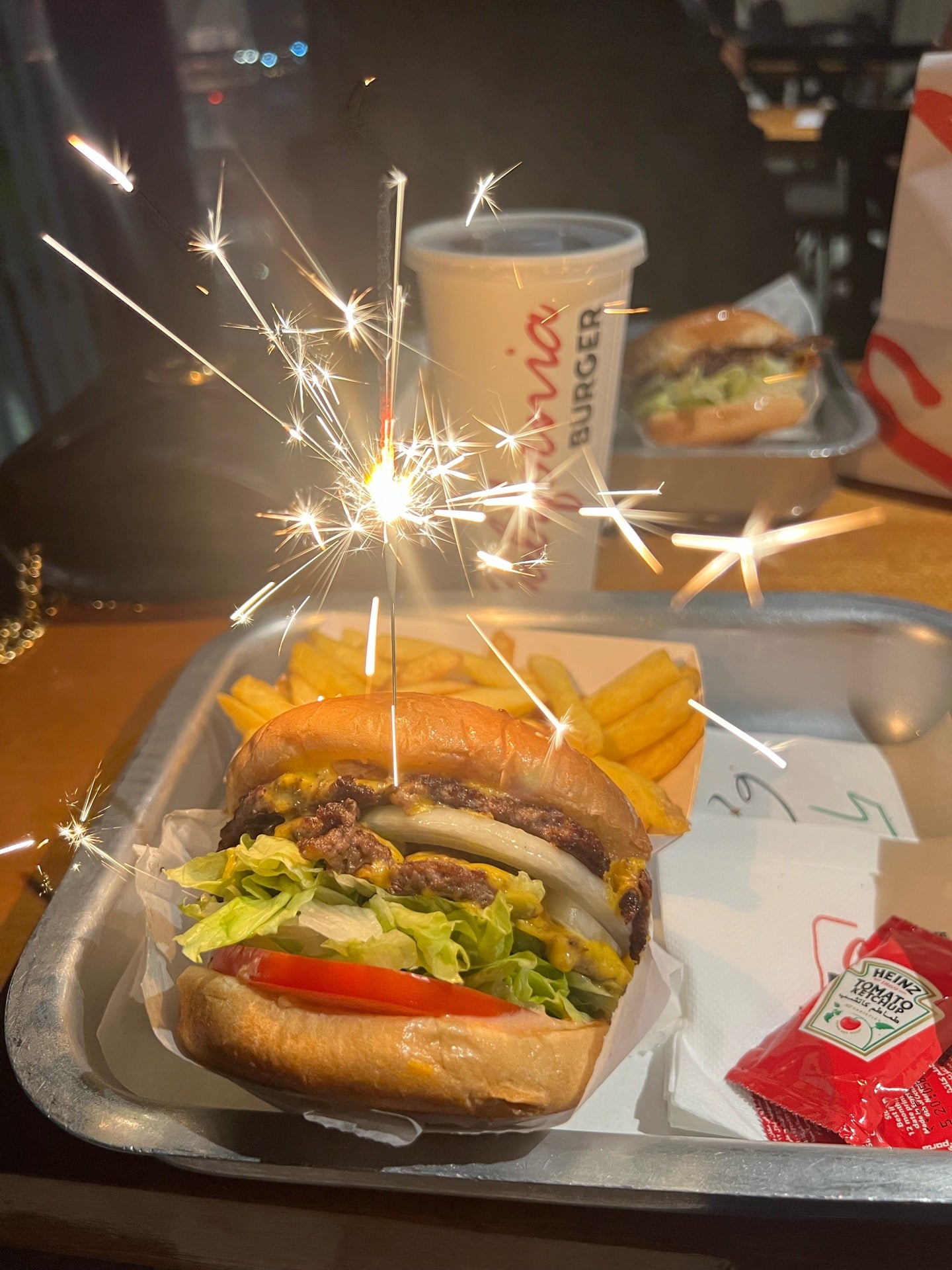 The California Burger (ذي كاليفورنيا برجر)