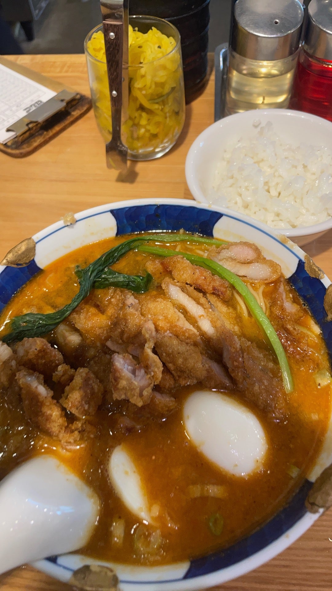 Shinamen Hashigo (支那麺 はしご)