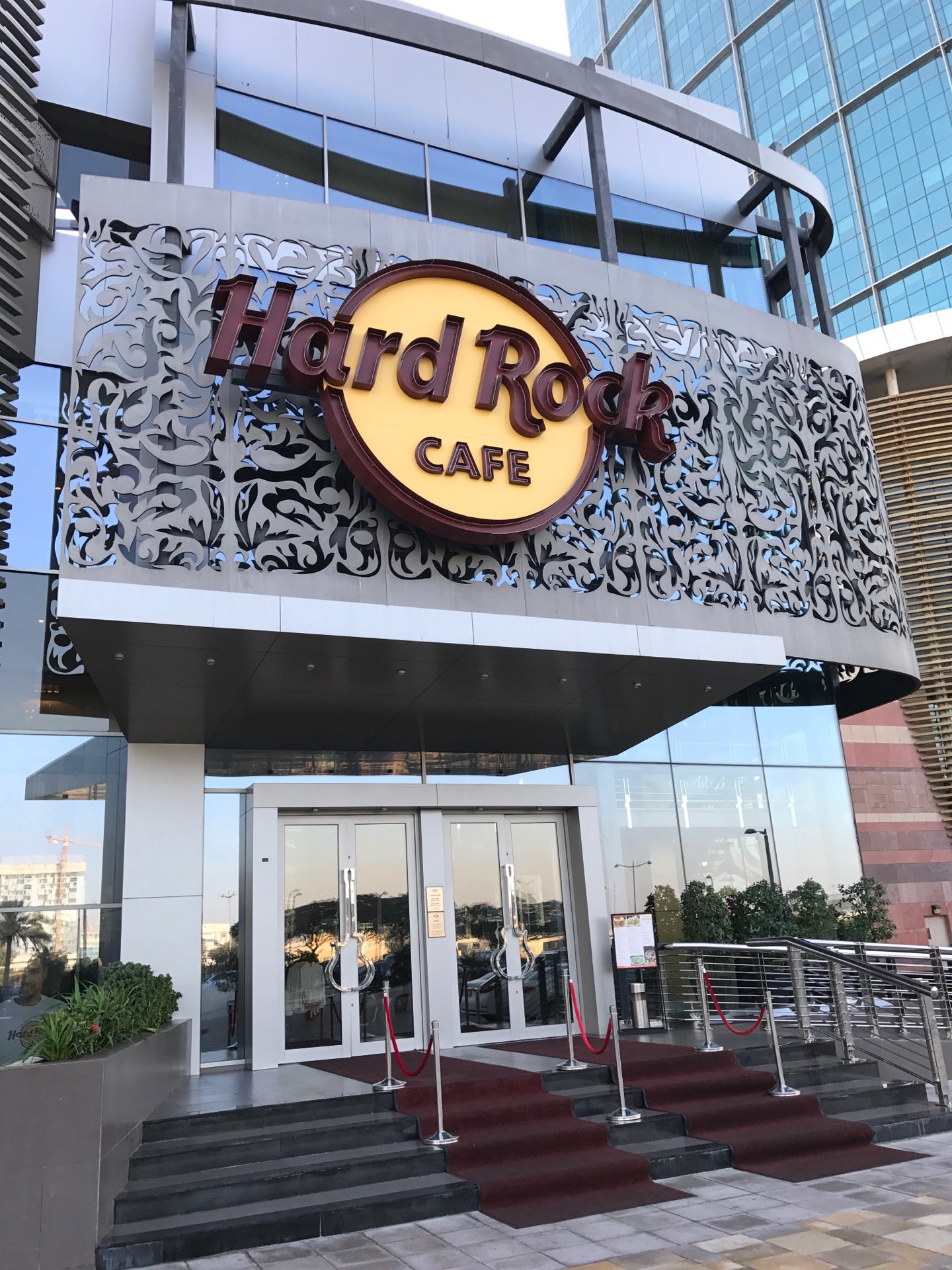 Hard Rock Café (هارد روك كافيه)