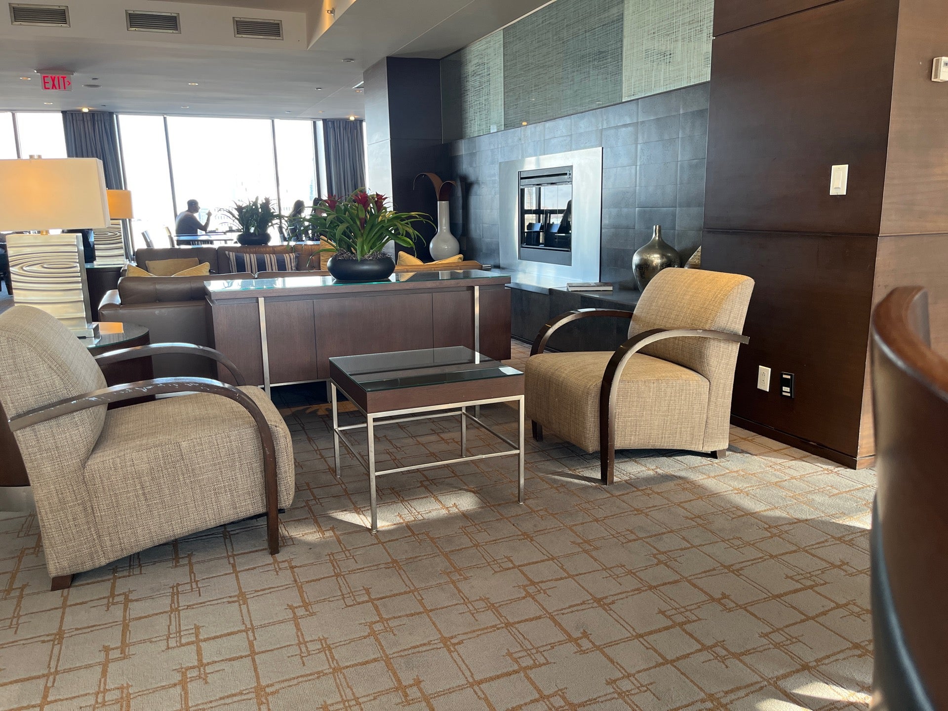 Hilton Toronto Executive Lounge