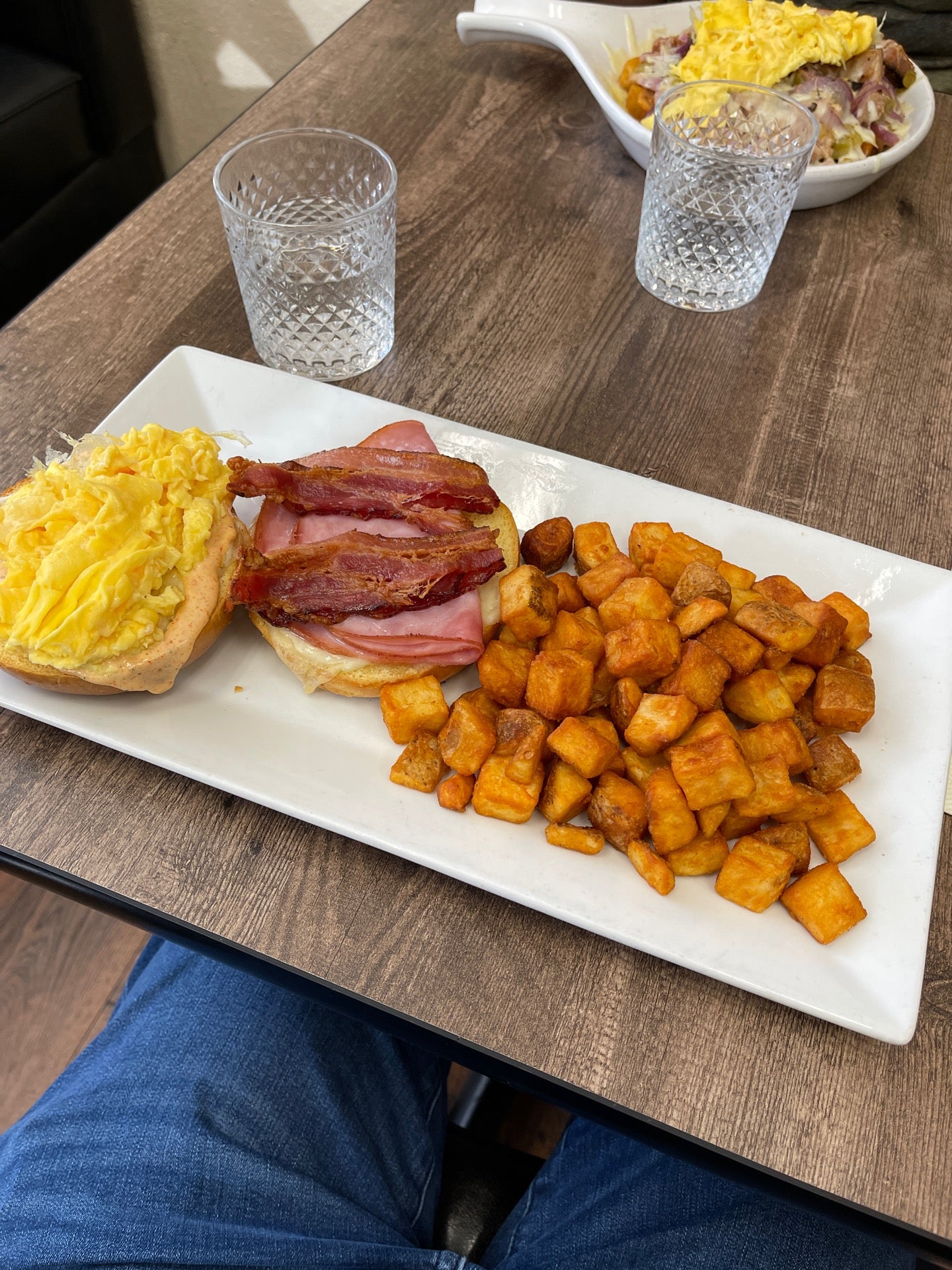 AmeriBrunch Cafe