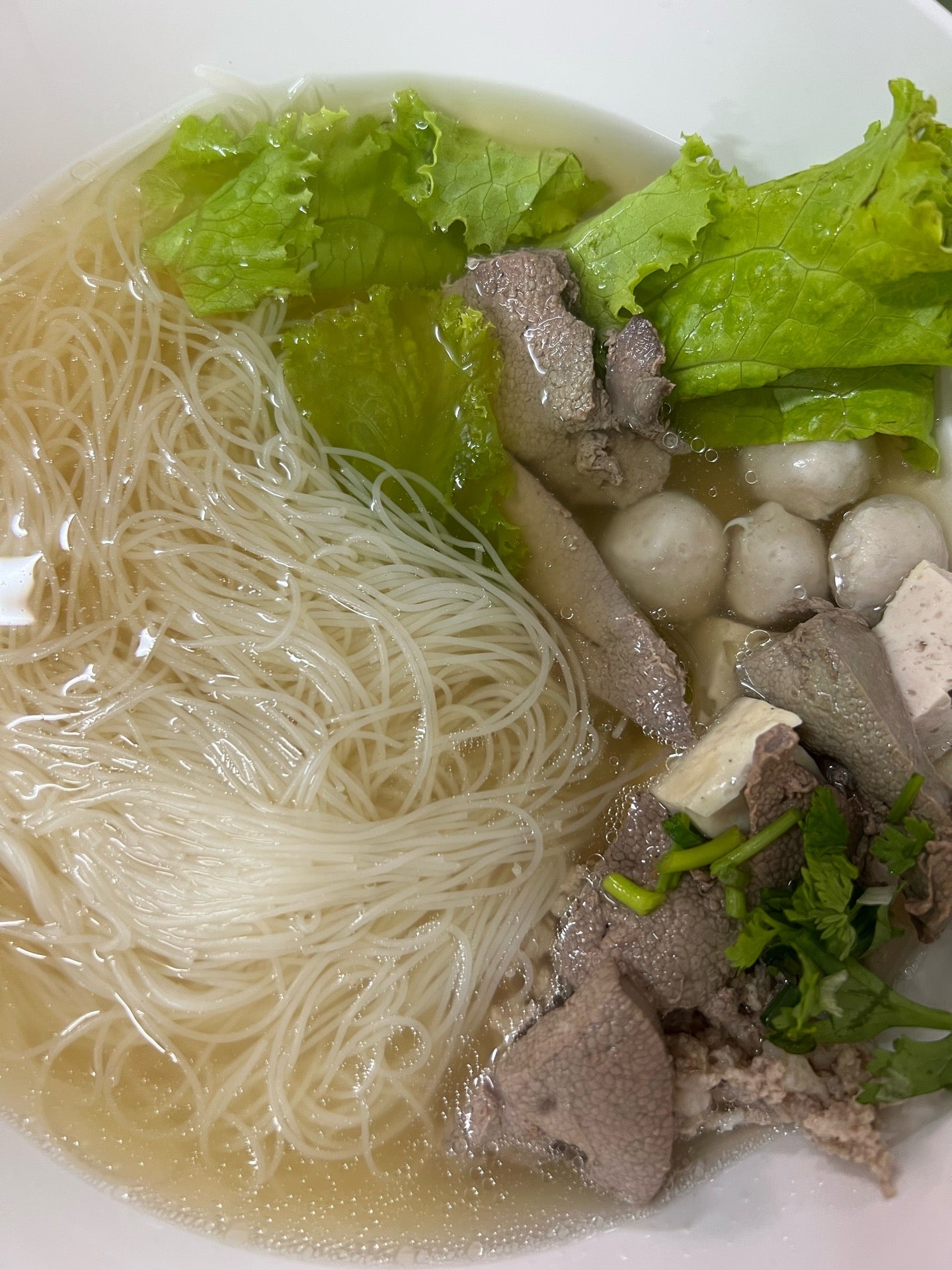 Athist's Knuckle Soup Noodle (อธิษฐ์ ก๋วยเตี๋ยวกระดูก)