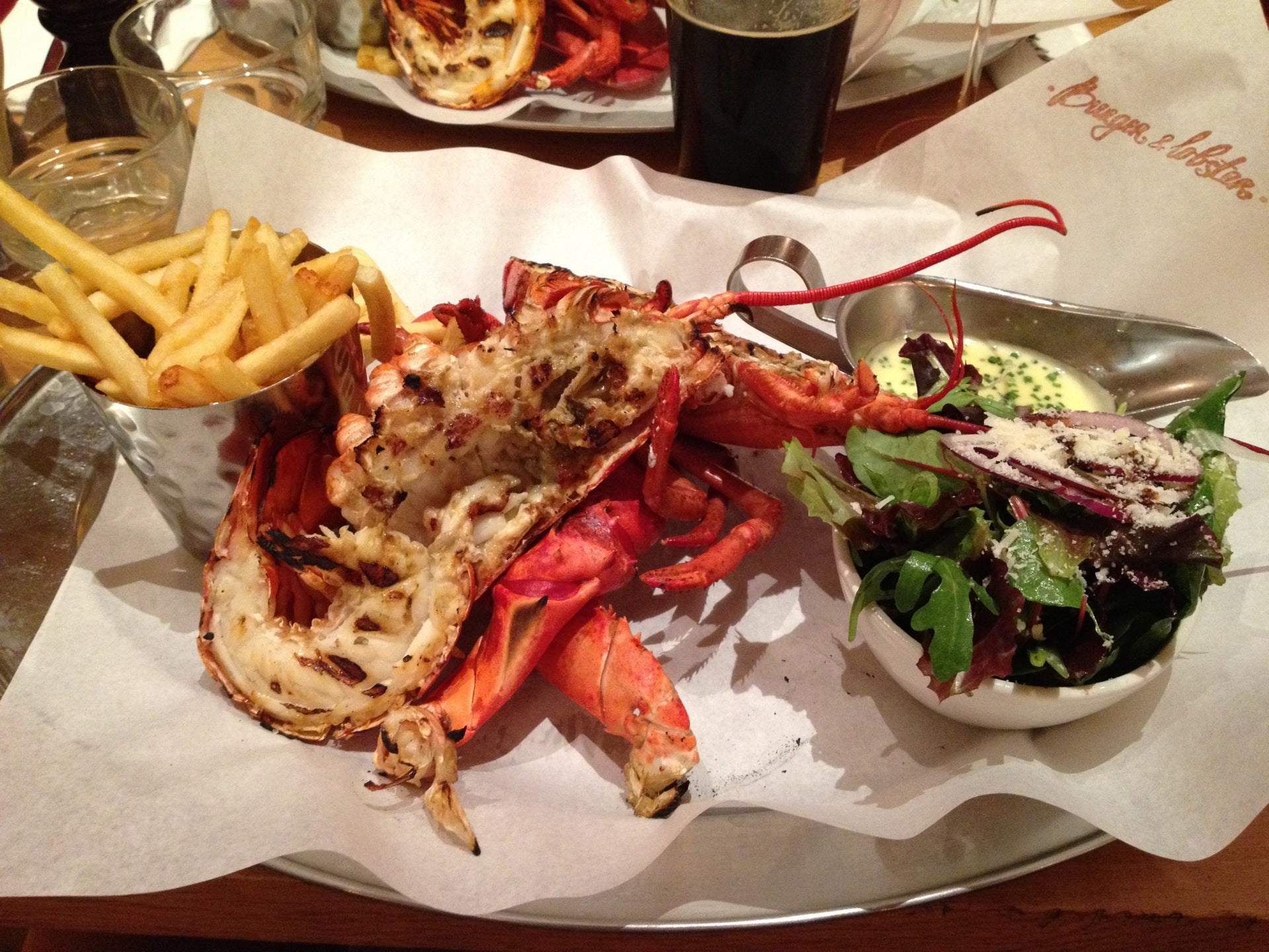 Burger & Lobster