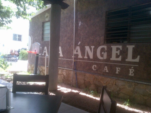 Casa Ángel Café