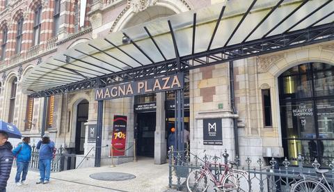 Magna Plaza