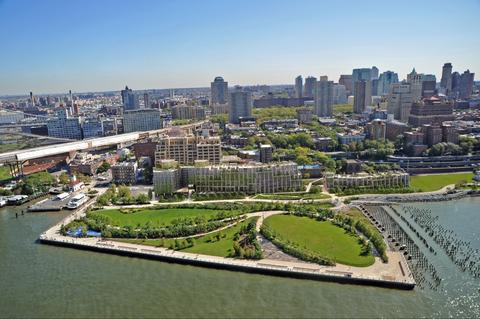 1 Hotel Brooklyn Bridge