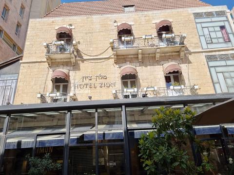 Zion Hotel