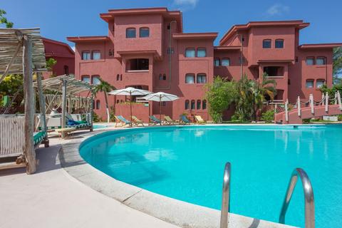 Selina Cancun Laguna Hotel Zone & Cowork
