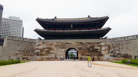 Sungnyemun Square