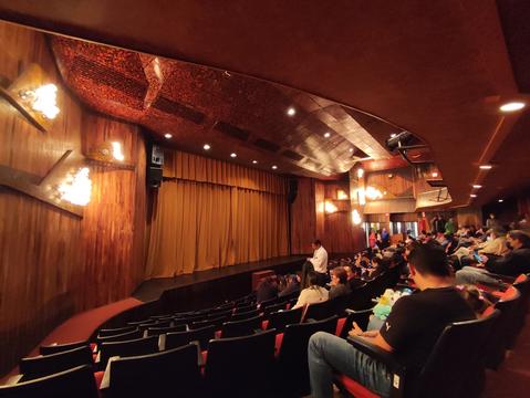 Teatro de Camara, Hugo Carrillo