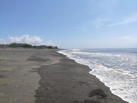 Pantai Purnama