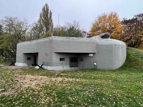 Bunker B-S 8