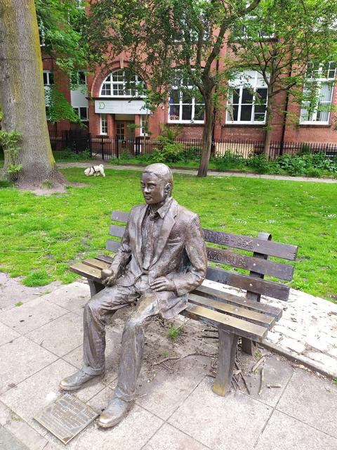 Alan Turing Memorial