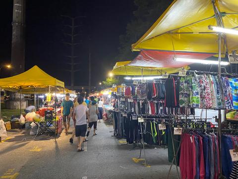 Taman Connaught Night Market