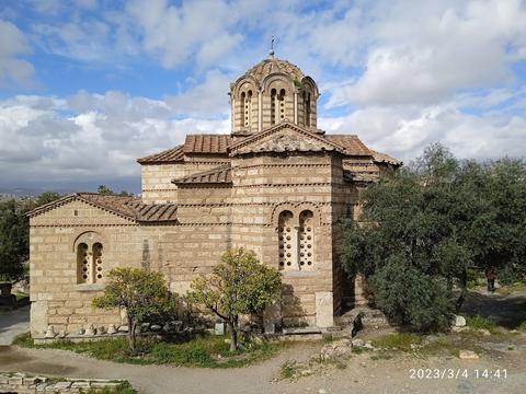 Holy Church of the Holy Apostles of Solakis (10th c.)