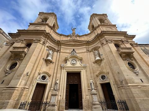 Basilica of Saint Dominic & Porto Salvo