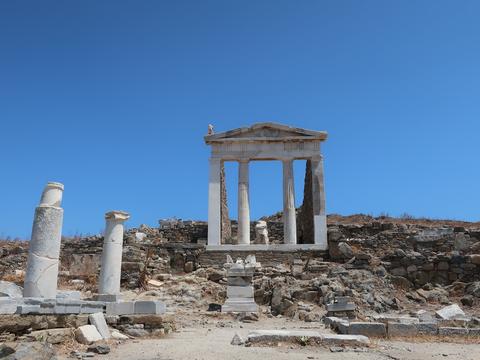 Delos