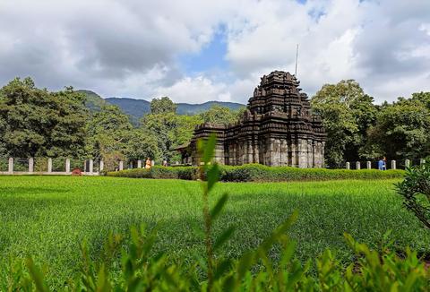 Kadamba Shri Mahadeva Temple (Tambdisurla)