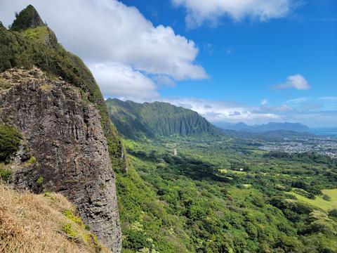 Nuʻuanu Pali Lookout