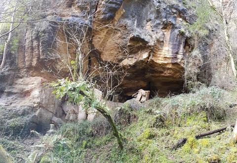 Cueva De Los Elefentes