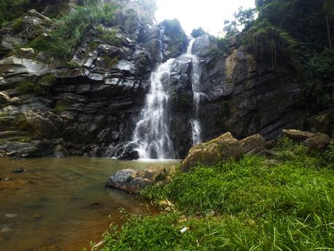 Ellatota Ella Waterfall