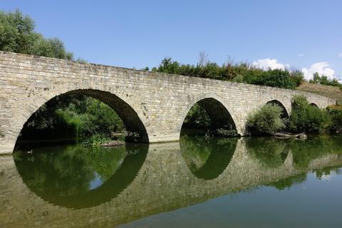 Puente viejo de Burlada