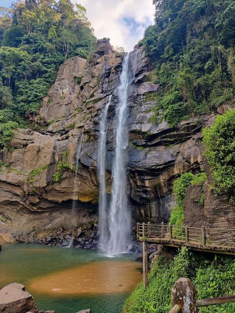 Aberdeen Waterfall