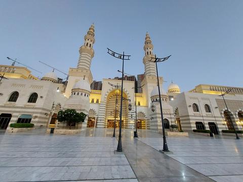 Aisha Al Rajhi Mosque