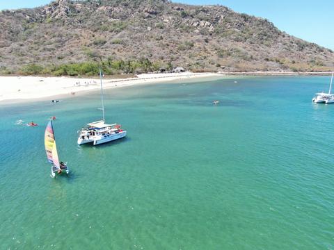 Playa Isla Venados Zona Federal Protegida "Cuiden Esta Reserva"