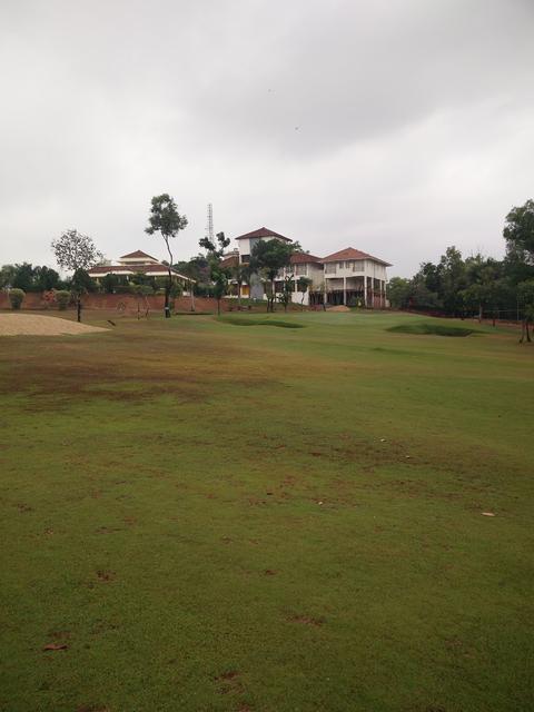 Pilikula Golf Club