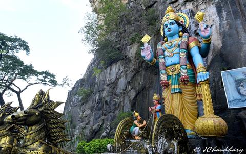 Ramayana Cave - Suyambu Lingam