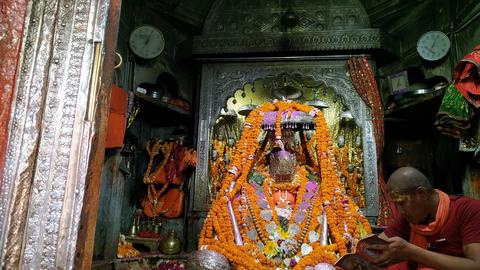 Shri Hanuman Garhi Mandir