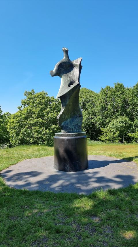 Knife Edge by Henry Moore