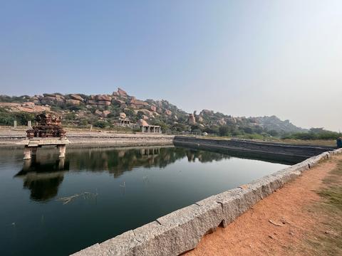 ವಿಠ್ಠಲರಾಯ ಕೊಳ - ಹಂಪಿ