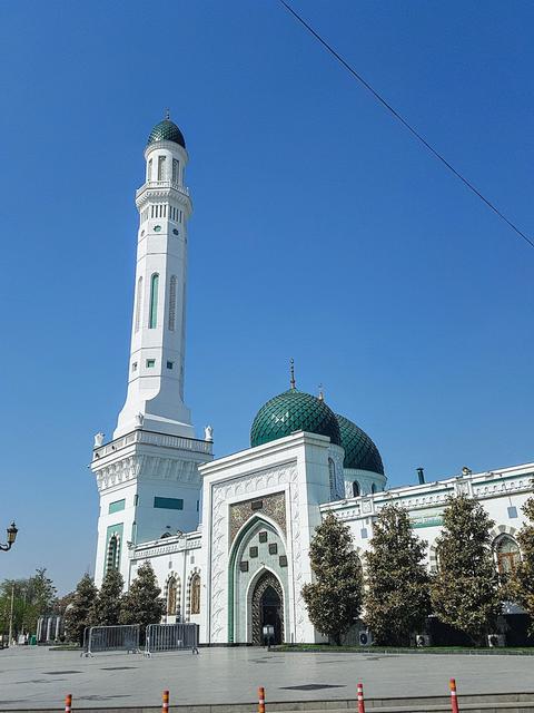 Kukcha Mosque