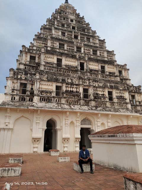 Vijaynagar Fort