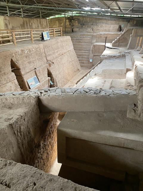 Archaeological Center kaminaljuyu